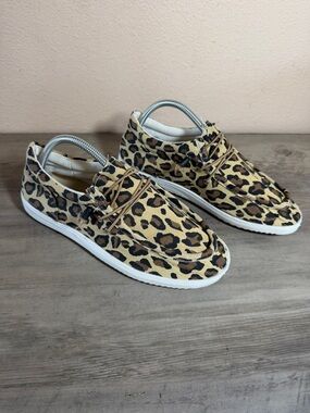 Outwoods 10 Leopard Print Tan Brown Casual Slip On Loafers